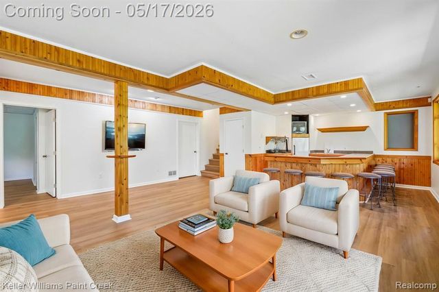 1358 Potomac Drive, Rochester Hills, MI 48306