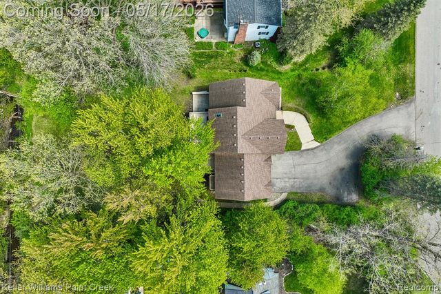 1358 Potomac Drive, Rochester Hills, MI 48306