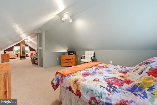 24 N DAVIS AVE, Audubon, NJ 08106