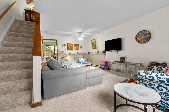 181 Hicks Street 2D, Meriden, CT 06450