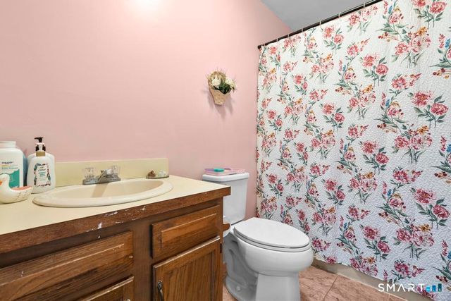 181 Hicks Street 2D, Meriden, CT 06450