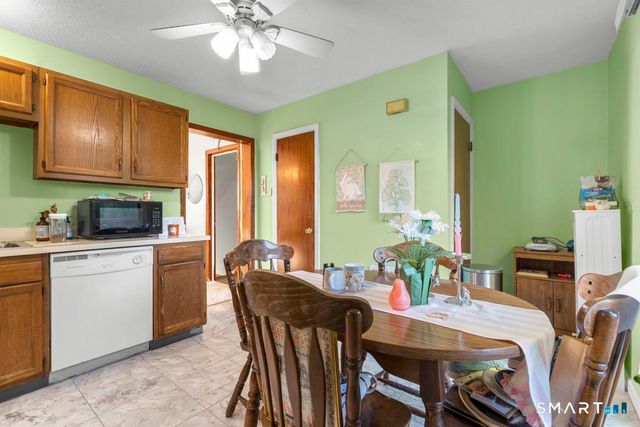 181 Hicks Street 2D, Meriden, CT 06450
