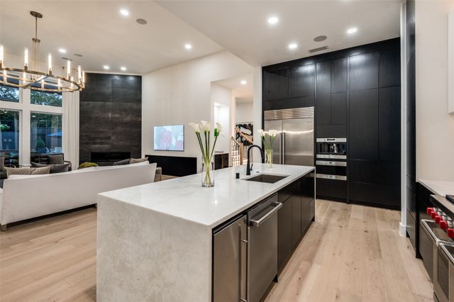 6075 JORDAN Way, Frisco, TX 75034