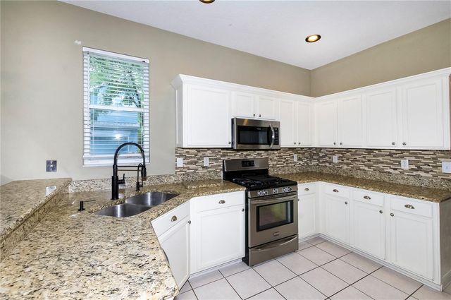 10605 KIDBROOKE COURT, Tampa, FL 33626