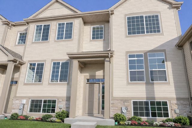 255 Regency Court D, Wauconda, IL 60084