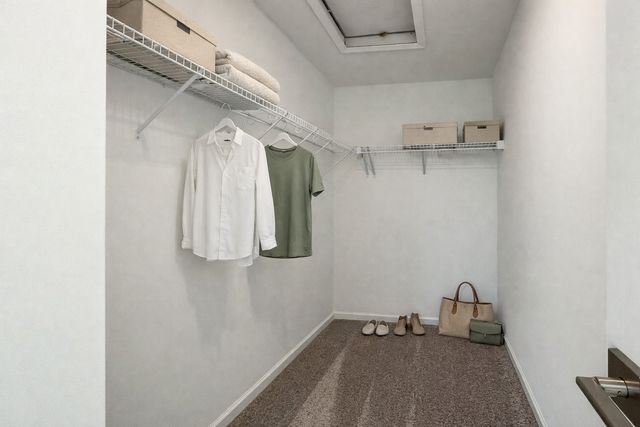 255 Regency Court D, Wauconda, IL 60084