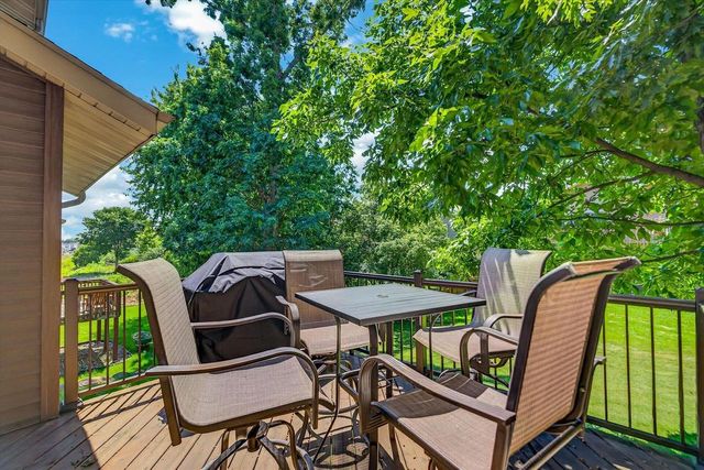 1714 Sawtooth Lane, Madison, WI 53719