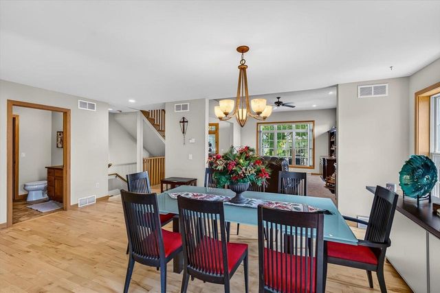 1714 Sawtooth Lane, Madison, WI 53719