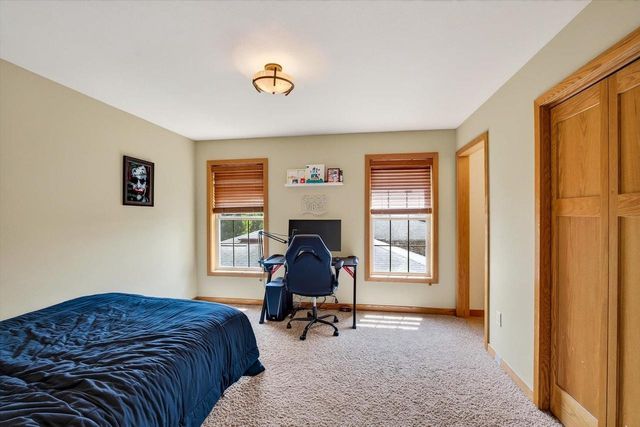 1714 Sawtooth Lane, Madison, WI 53719