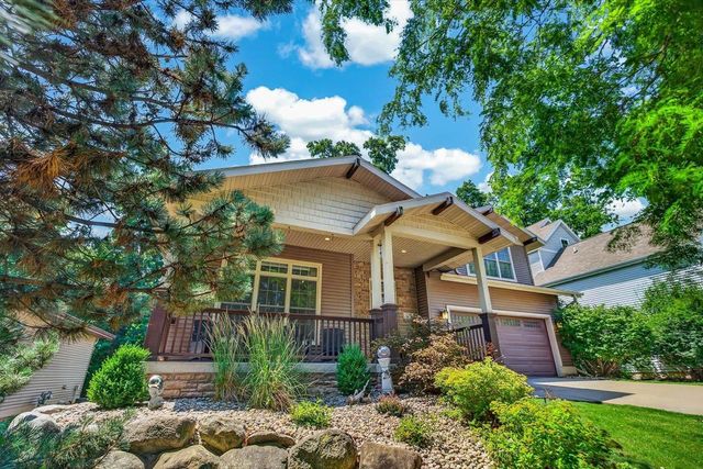 1714 Sawtooth Lane, Madison, WI 53719