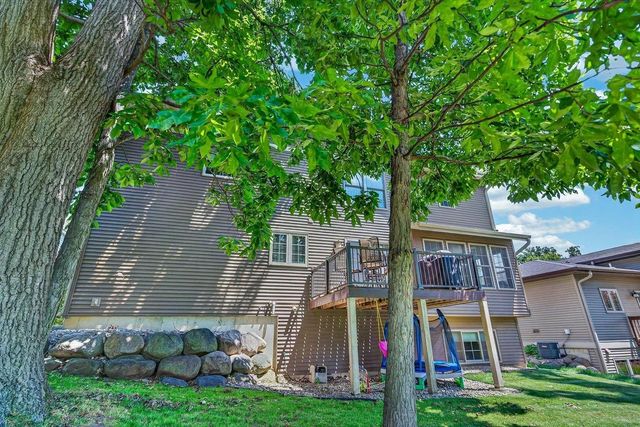 1714 Sawtooth Lane, Madison, WI 53719
