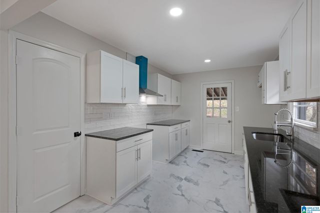 420 TUPELO WAY, Center Point, AL 35215