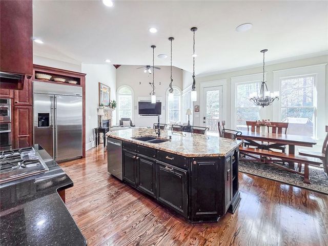1485 White Rose Court NW, Kennesaw, GA 30152