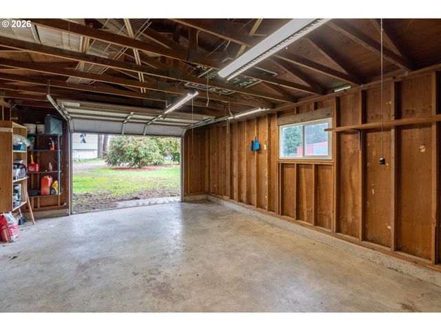 305 SCOTT HILL Rd, Woodland, WA 98674