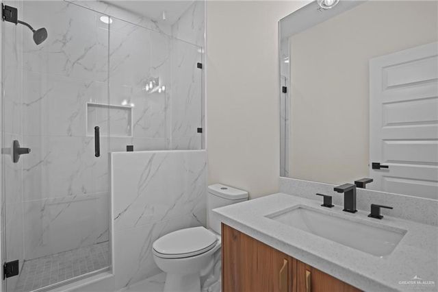 2109 Viviana Street 2, Edinburg, TX 78504