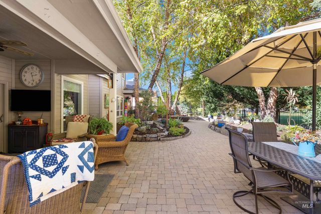 836 W Colbert St, Meridian, ID 83646