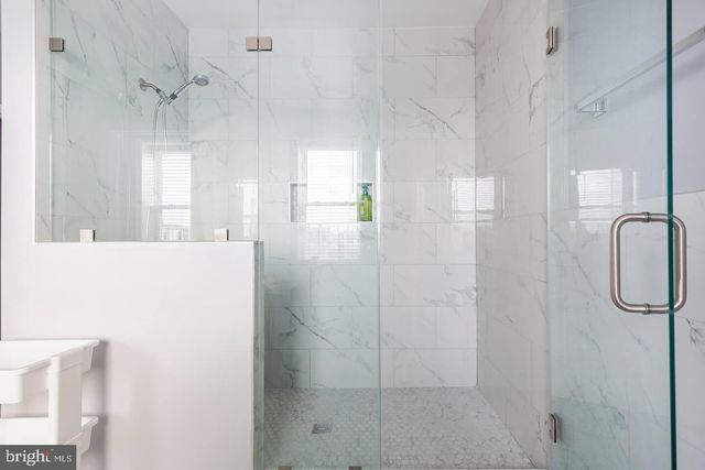 5 E 27TH ST, Baltimore, MD 21218