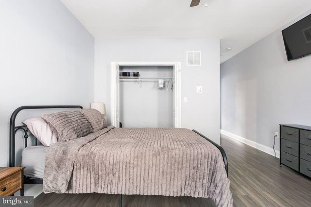 5 E 27TH ST, Baltimore, MD 21218