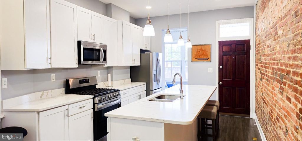 5 E 27TH ST, Baltimore, MD 21218