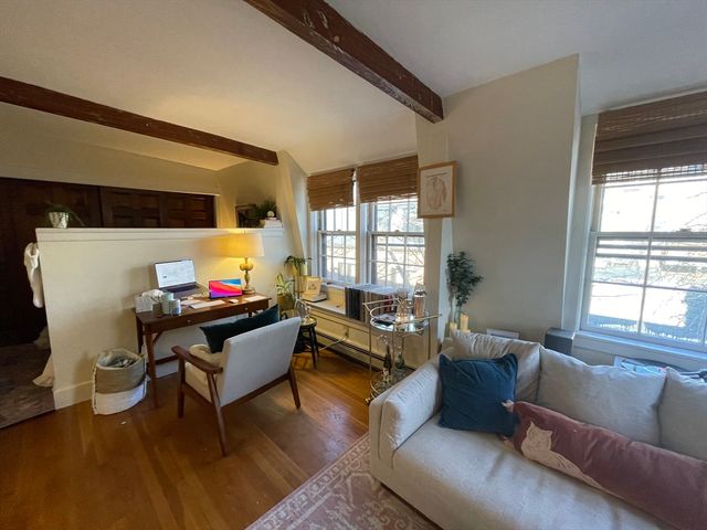 56 Gray St 6, Boston, MA 02116