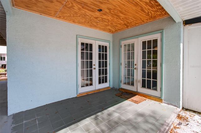 7014 73RD STREET N, Pinellas Park, FL 33781