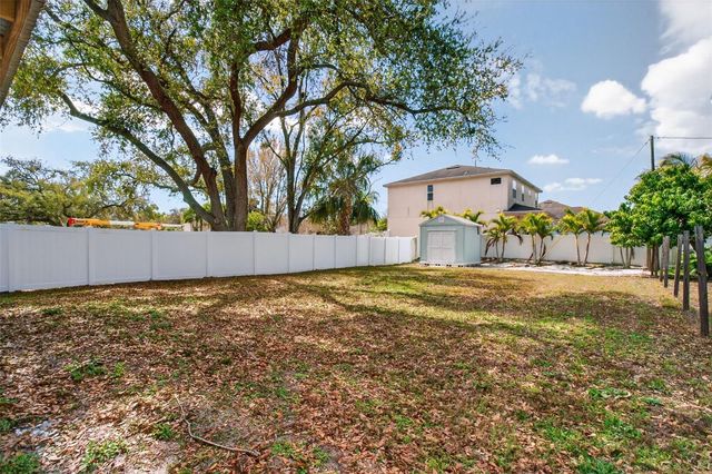 7014 73RD STREET N, Pinellas Park, FL 33781