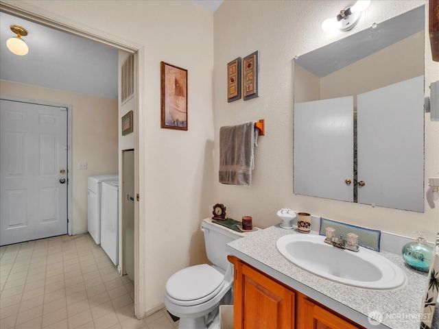 42041 Cedar Street, Concrete, WA 98237