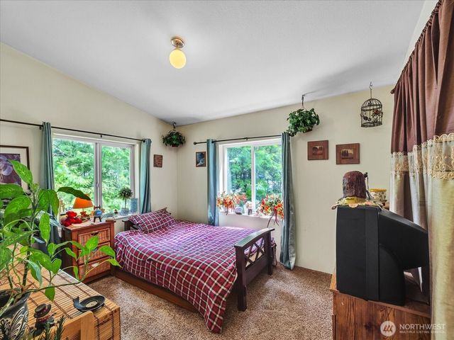 42041 Cedar Street, Concrete, WA 98237