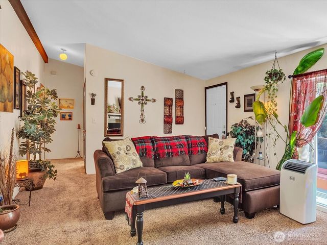 42041 Cedar Street, Concrete, WA 98237