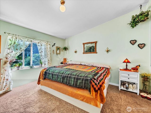 42041 Cedar Street, Concrete, WA 98237