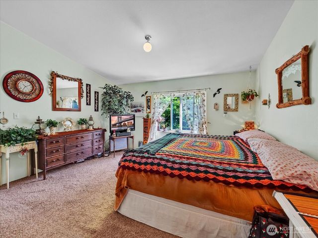 42041 Cedar Street, Concrete, WA 98237