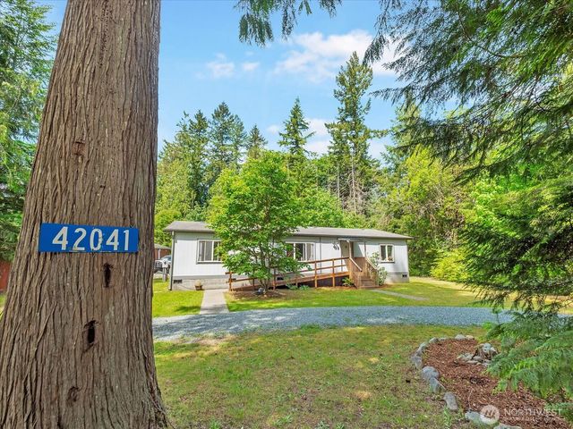 42041 Cedar Street, Concrete, WA 98237