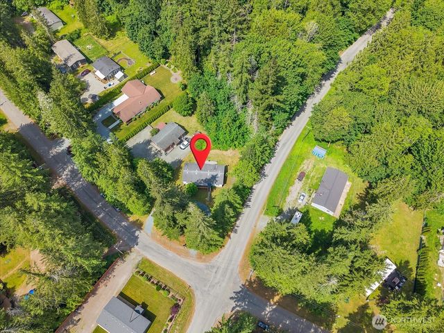 42041 Cedar Street, Concrete, WA 98237