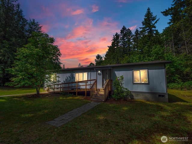 42041 Cedar Street, Concrete, WA 98237