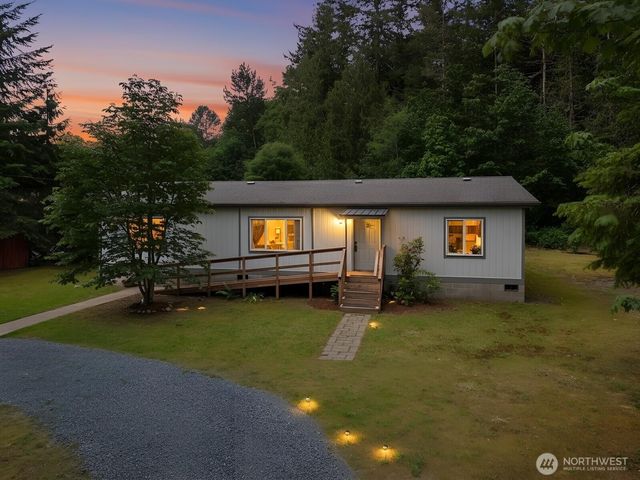 42041 Cedar Street, Concrete, WA 98237