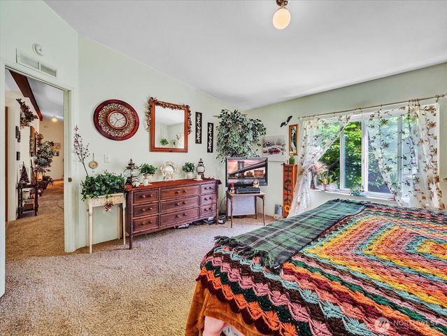 42041 Cedar Street, Concrete, WA 98237