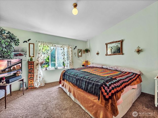 42041 Cedar Street, Concrete, WA 98237