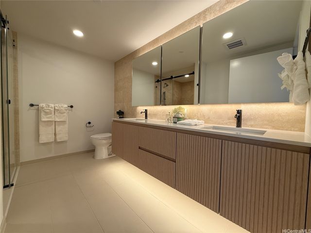 333 Ward Avenue 3907, Honolulu, HI 96814