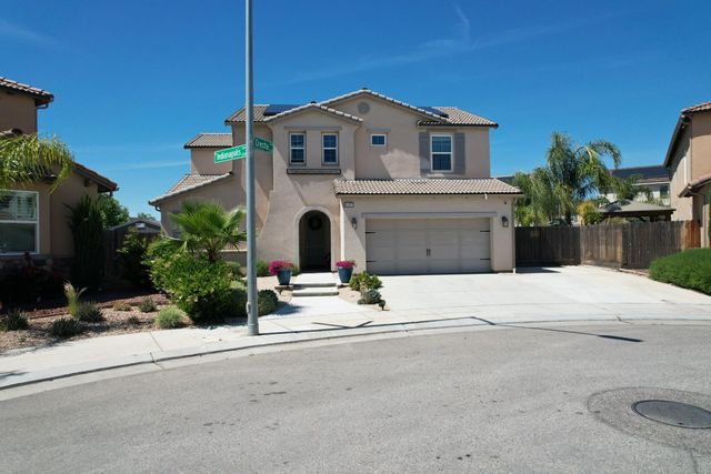 4387 N Cresta Avenue, Fresno, CA 93723