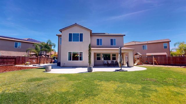 4387 N Cresta Avenue, Fresno, CA 93723