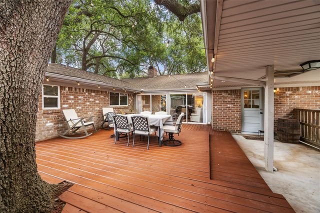 10714 Piping Rock Lane, Houston, TX 77042