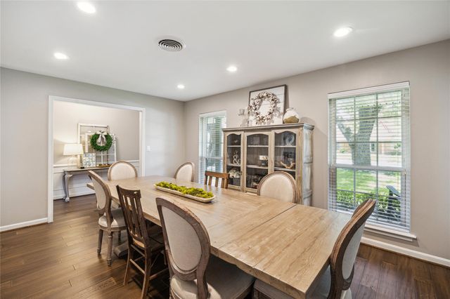 10714 Piping Rock Lane, Houston, TX 77042