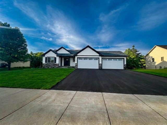 21202 Tippecanoe Street NE, East Bethel, MN 55011