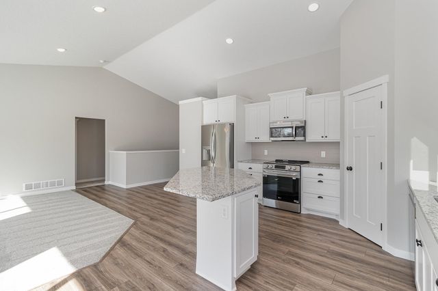 21202 Tippecanoe Street NE, East Bethel, MN 55011