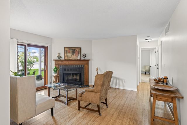 6976 Langford Court, Edina, MN 55436