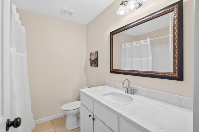 6976 Langford Court, Edina, MN 55436