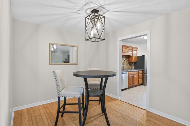 6976 Langford Court, Edina, MN 55436