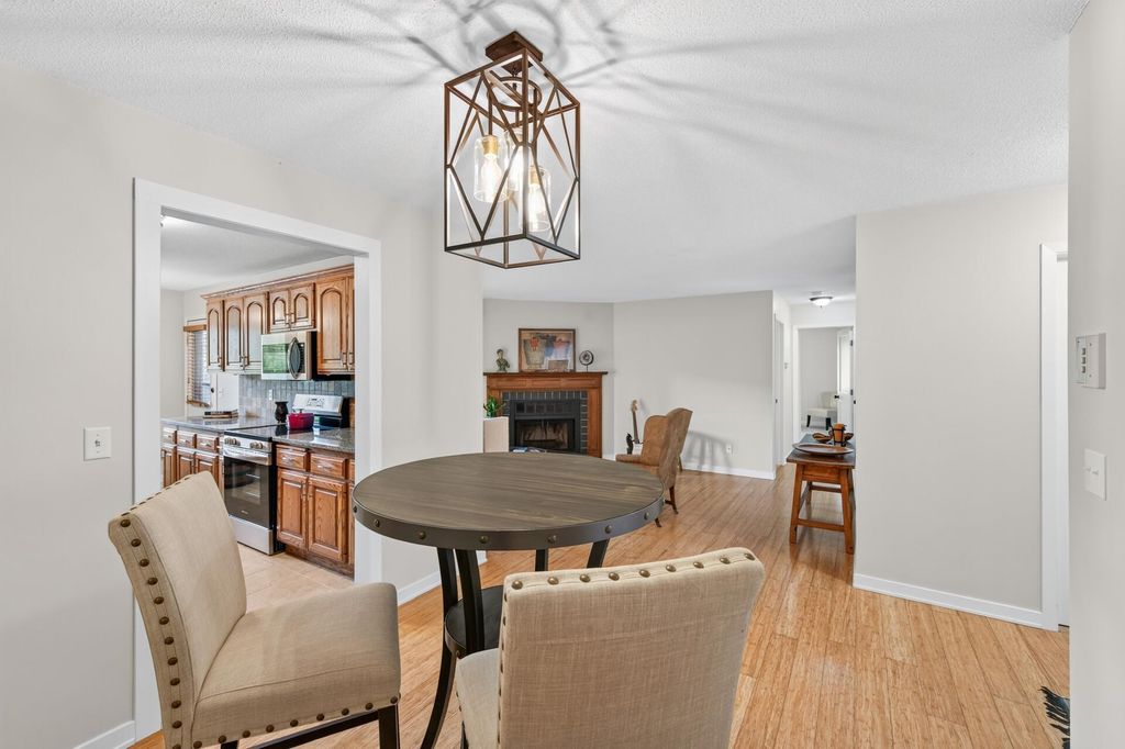 6976 Langford Court, Edina, MN 55436 — photo 2