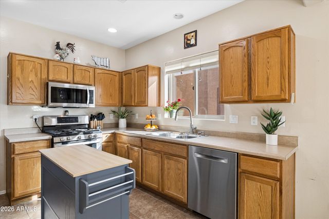 10161 E RUGGED MOUNTAIN Drive, Gold Canyon, AZ 85118