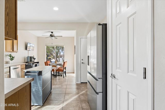 10161 E RUGGED MOUNTAIN Drive, Gold Canyon, AZ 85118